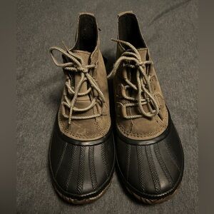 NWT Sorel Women's Out and About Plus Ankle Boots (9)